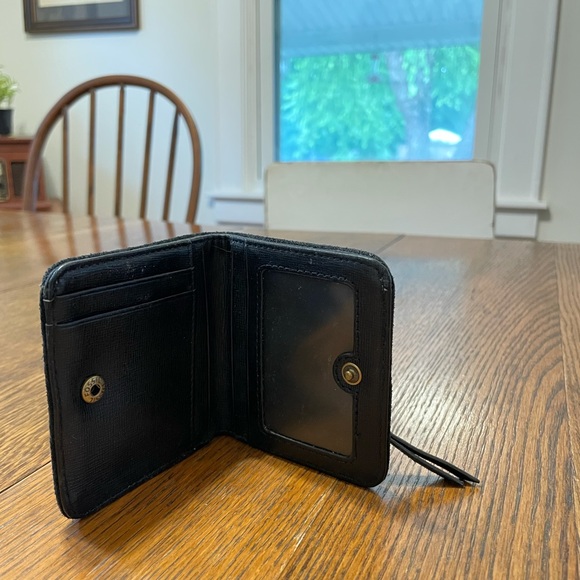 Mini Fossil Wallet - Picture 3 of 5